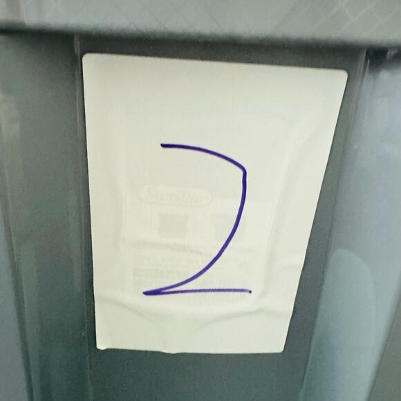 Columbia Red Cargo Hiking Shorts Women’s Size S - Picture 8 of 8